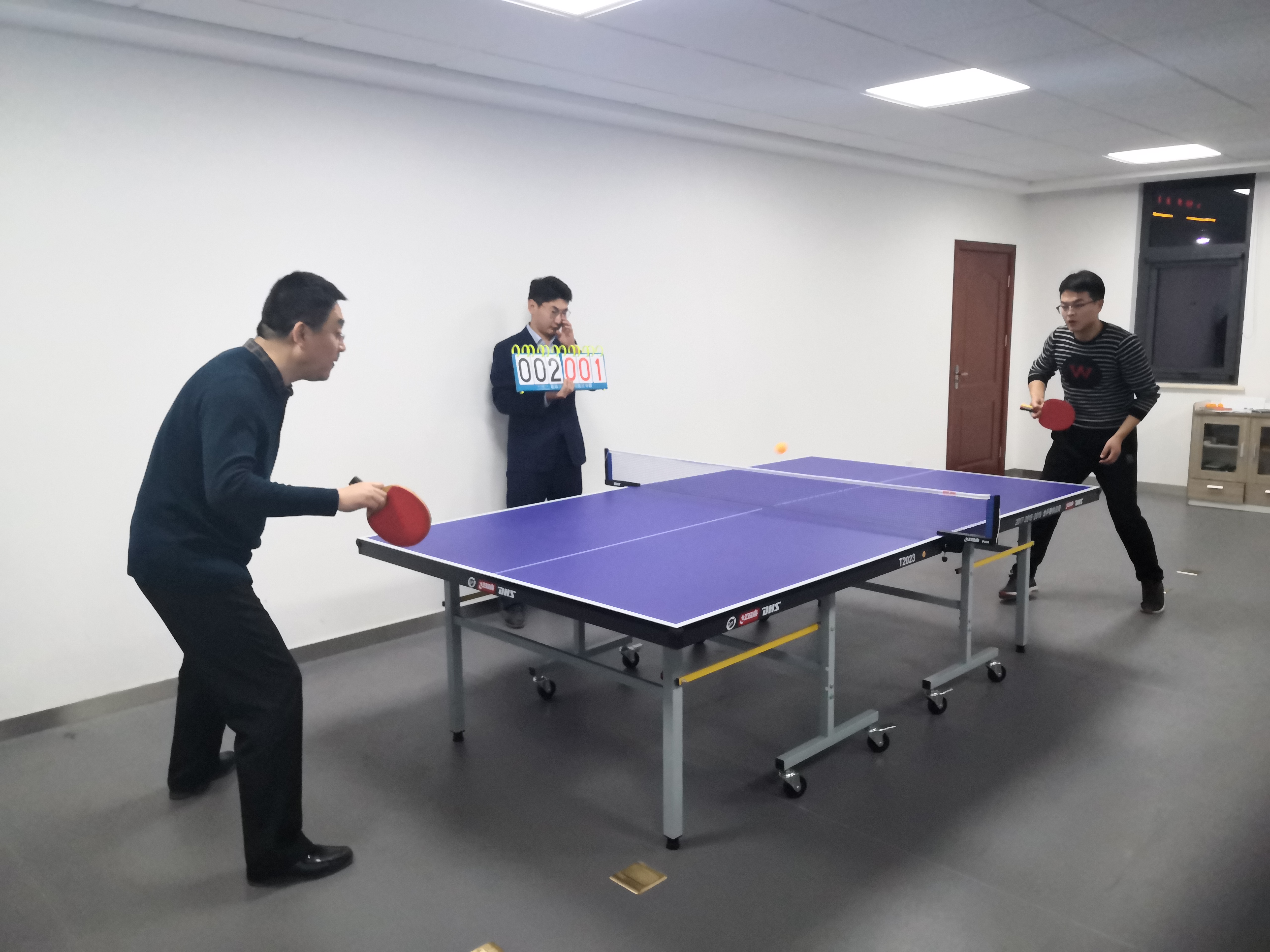 泓源公司舉辦“慶元旦、迎新春”職工乒乓球臺(tái)球比賽(圖2)